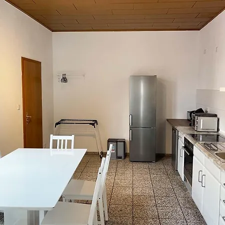 Spacious Flat With Terrace In Herten *