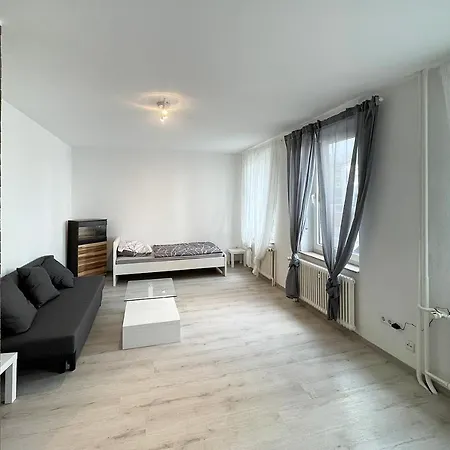 Spacious Flat With Terrace In Herten 公寓 *